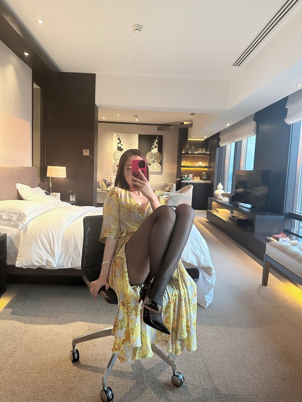 图片[3]-果儿Victoria – 黄色战袍 [23P]-蜜私库