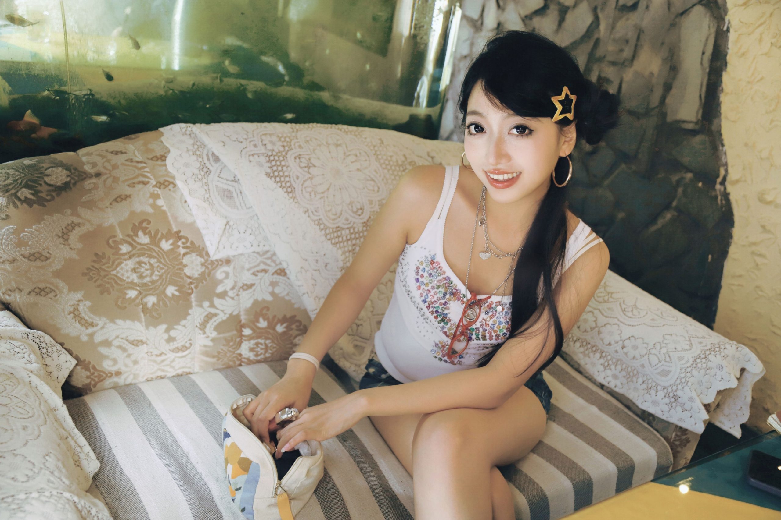 林林 – 《hello，欢迎来到千禧年》[9P]-蜜私库