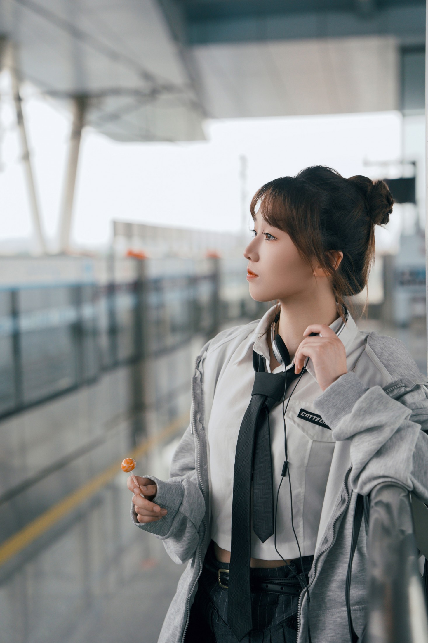 柚子皮 – 《日系地铁站-“听见风，是青春留下的脚步声”》[19P]-蜜私库