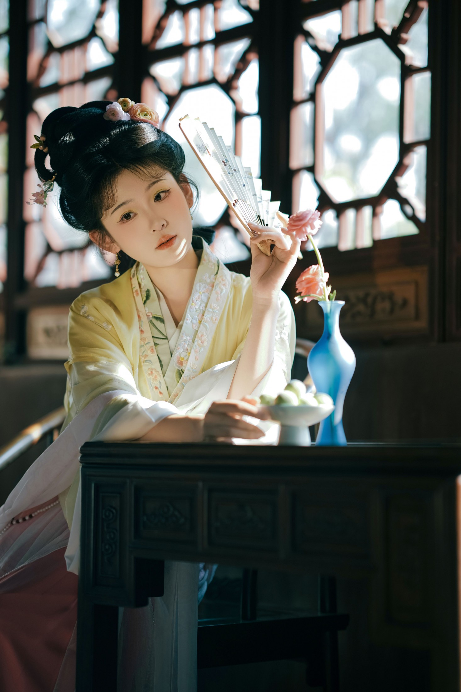 甜心芽芽 – 《观我旧往，同我仰春》[16P]-蜜私库