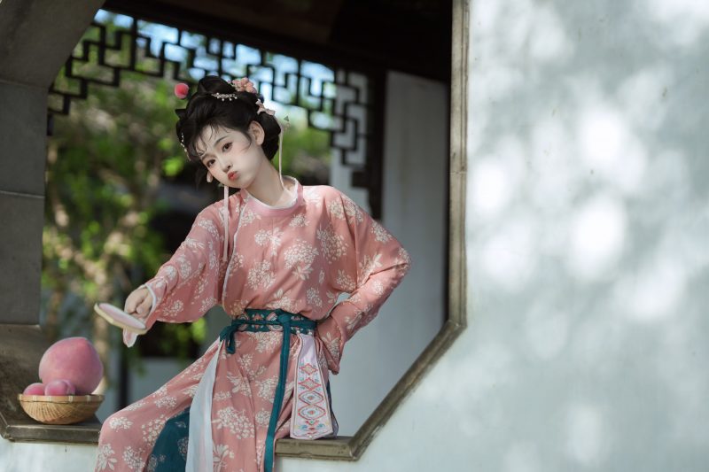 甜心芽芽 – 《小桃仙》[17P]-蜜私库