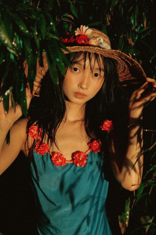 乌堆少女 – 《下雨了》[12P]-蜜私库