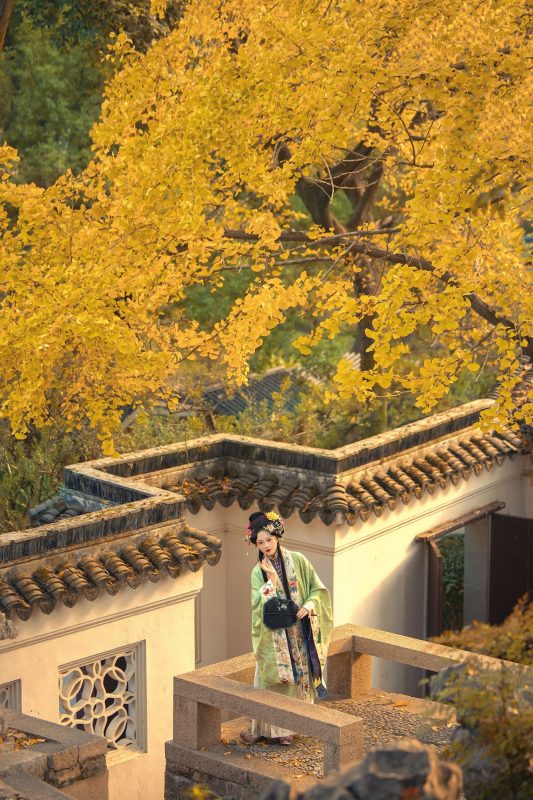 《万物已惊秋》[10P]-蜜私库